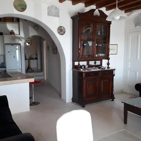 Mykonos Beachfront House With Sunset & Delos View Casa vacanze Agios Stefanos (Mykonos)