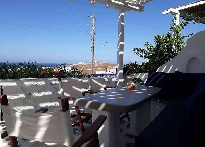 Mykonos Beachfront House With Sunset & Delos View بيت للعطل آغيوس ستيفانوس